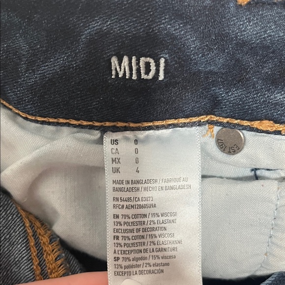 American Eagle Outfitters Indigo Blue Cuffed Denim Shorts - Picture 4 of 4